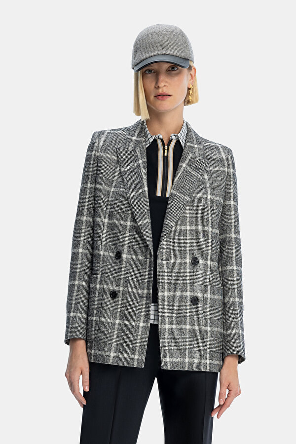 ECRU SURPLICE NECKLINE (CROSS-OVER NECKLINE) JACKET