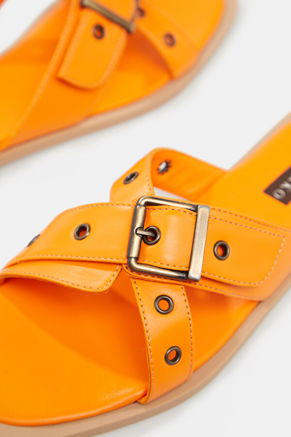 ORANGE LEATHER SLIPPER 6
