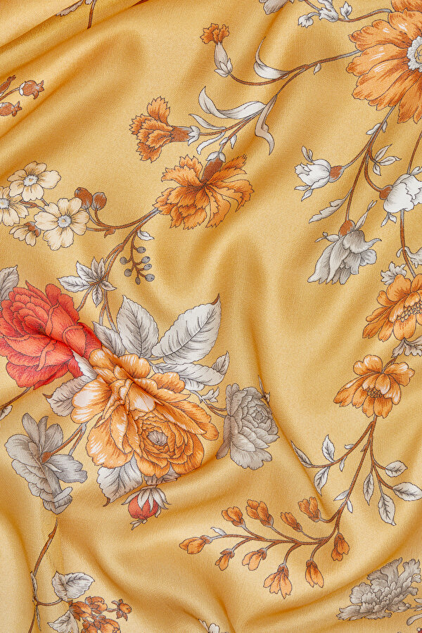 ECRU FLORAL PATTERN ETAMIN VOILE SHAWL 2