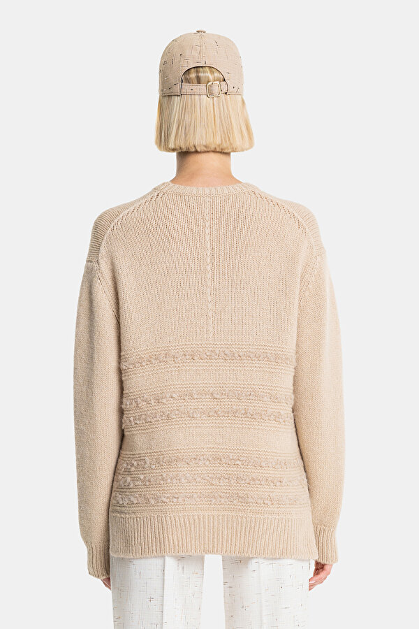 BEIGE BASIC / ROUND NECKLINE TRICOT 2