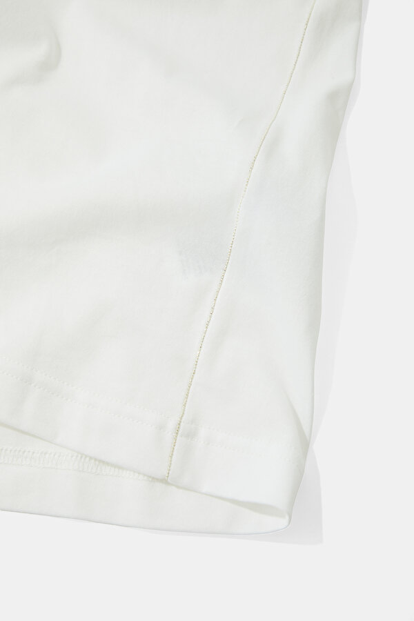 BEYAZ T-SHIRT 6