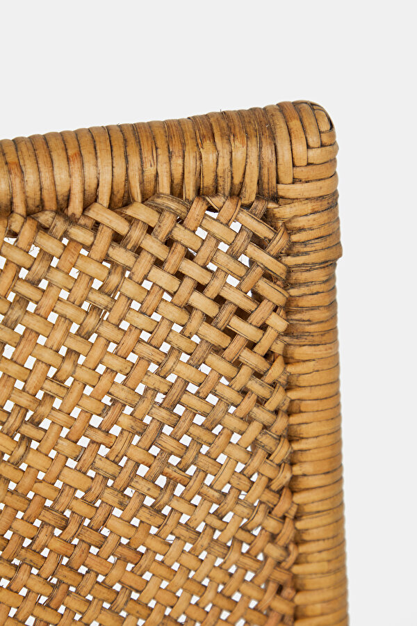 CHAIR 7