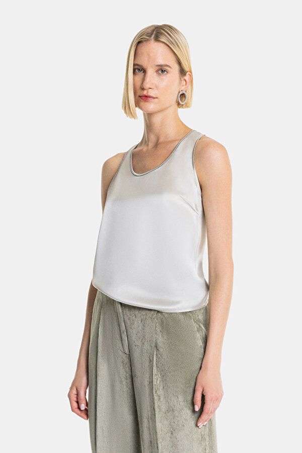 KHAKI CLEAVAGE SLEEVELESS BLOUSE
