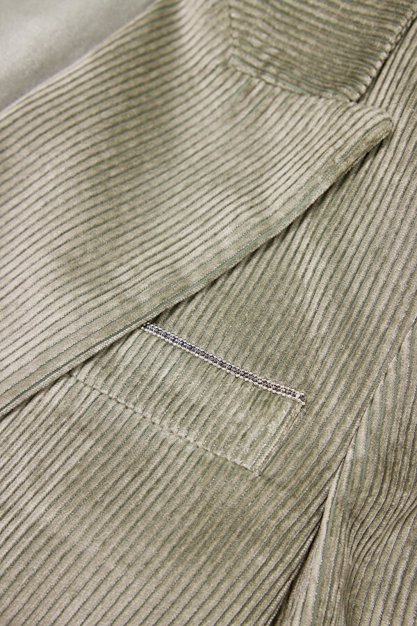 KHAKI JACKET 12
