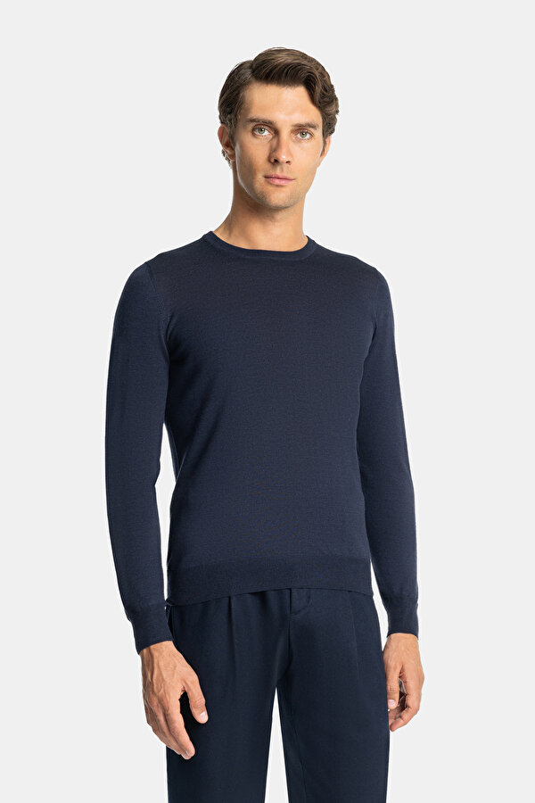 NAVY BLUE BASIC / ROUND NECKLINE TRICOT