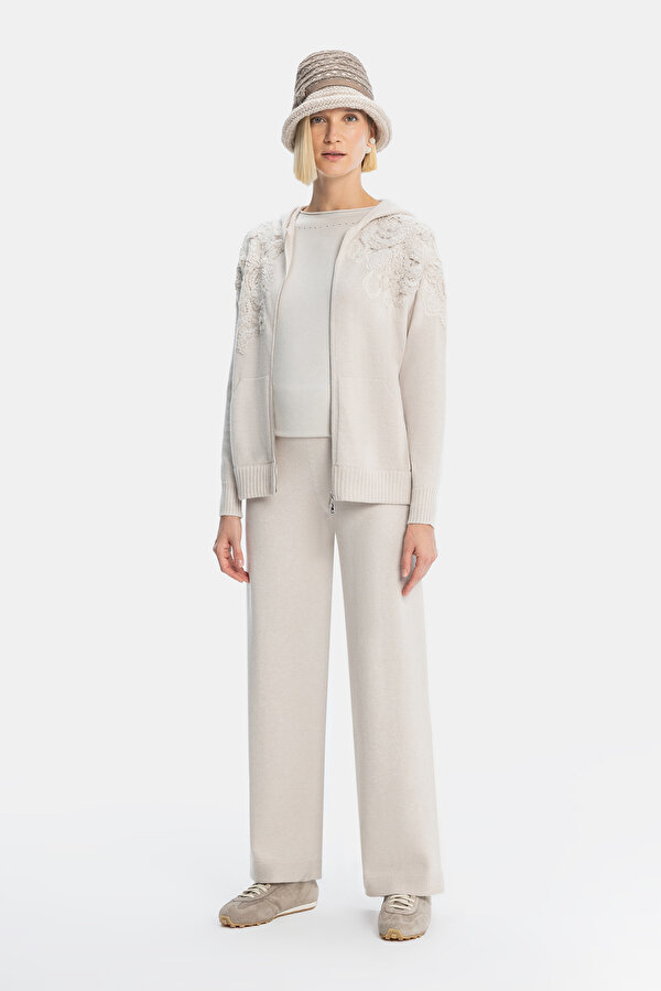 BEIGE WIDE LEG TROUSERS
