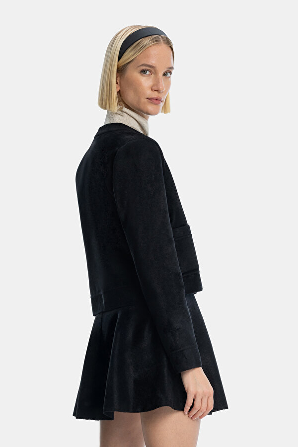 BLACK BASIC / ROUND NECKLINE JACKET 6