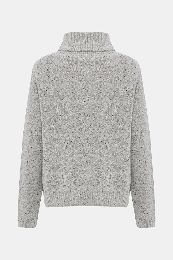 GREY UPRIGHT COLLAR TRICOT 6