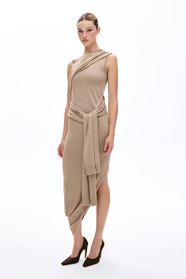BEIGE DRESS