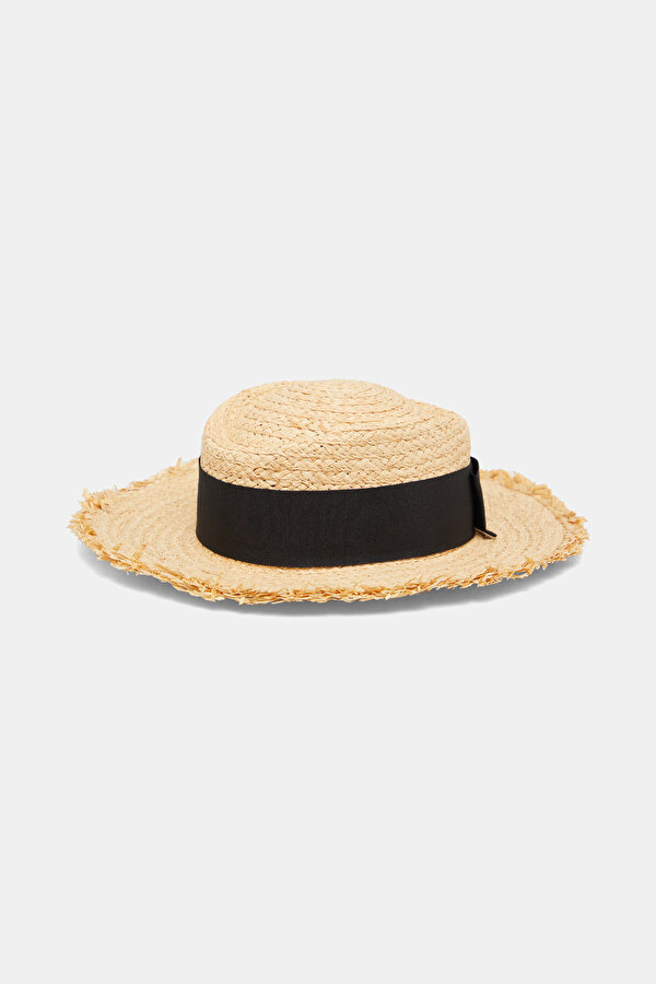 BLACK WICKER HAT