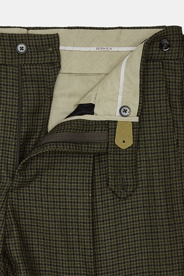 KHAKI PIED DE POULE TROUSERS 11
