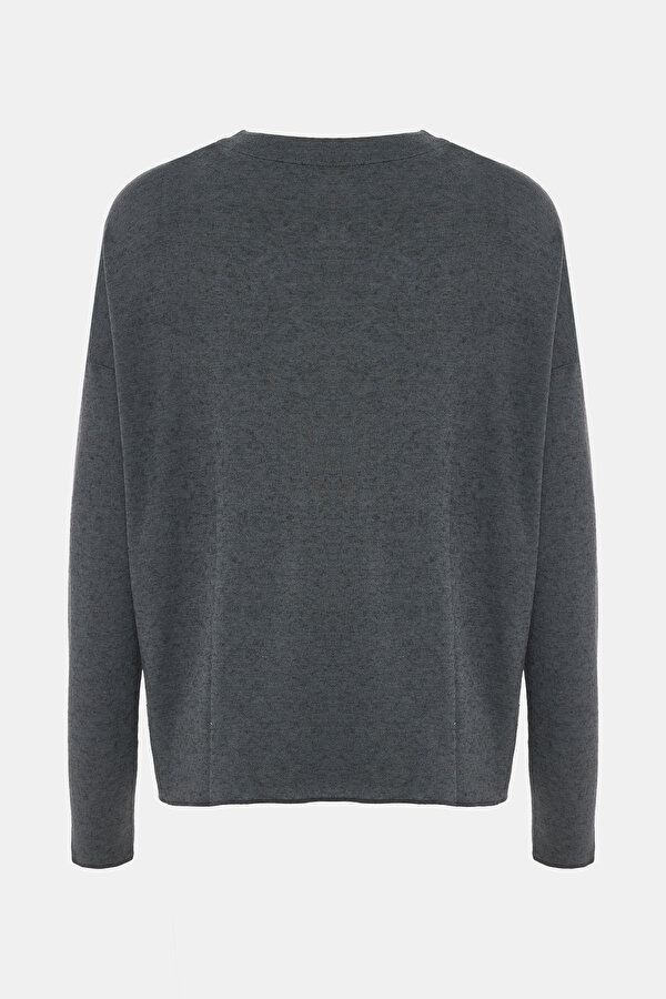 GREY V NECK LONG SLEEVE TSHIRT 2