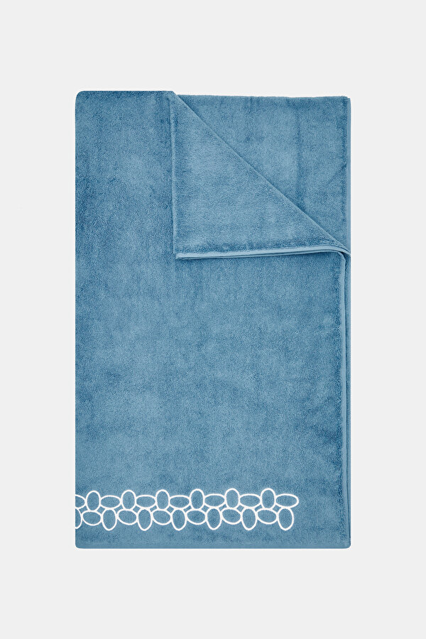 TOWEL 6