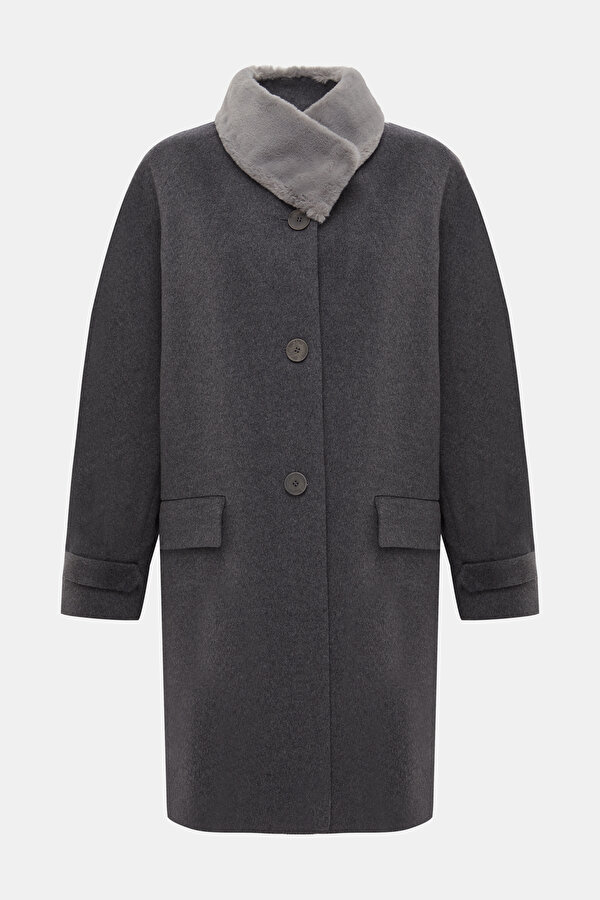 GREY OVERCOAT