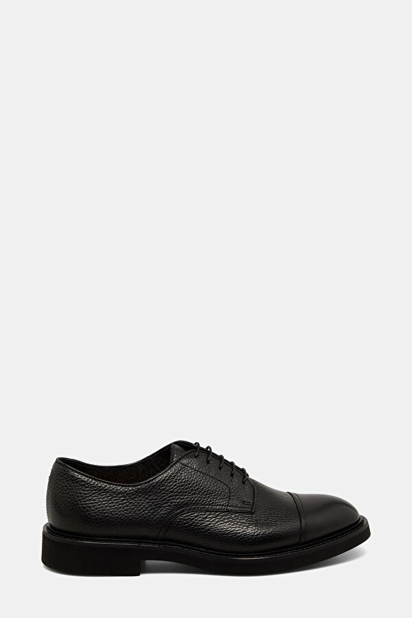 BLACK LEATHER SHOES