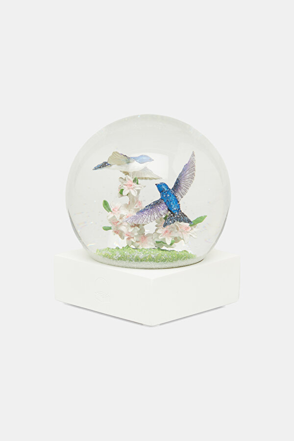 SNOW GLOBE