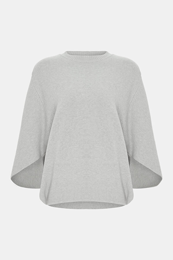 LIGHT GREY BASIC / ROUND NECKLINE
