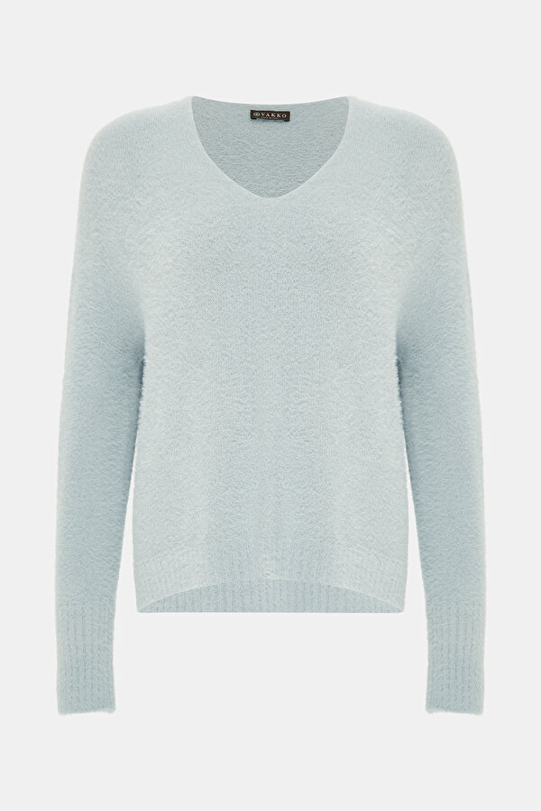LIGHT GREY V NECK