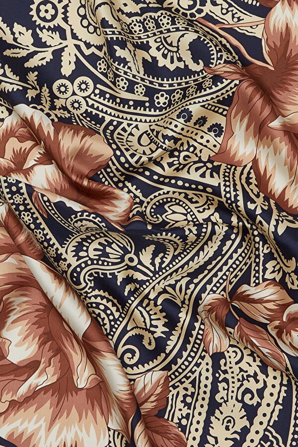 LACİVERT ÇİÇEK DESENLİ TWILL EŞARP 2