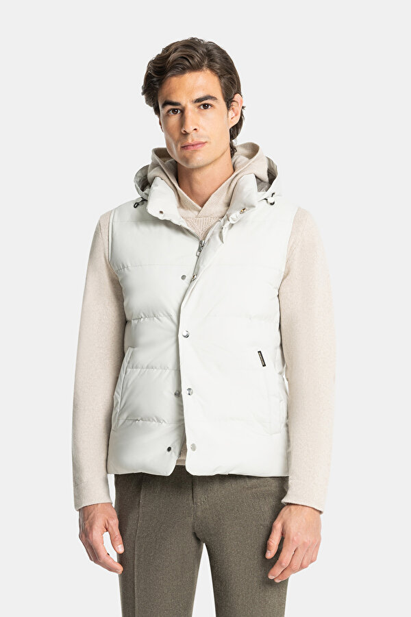 LIGHT CREAM VEST