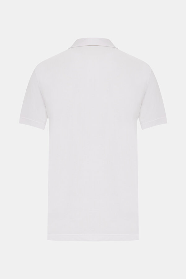 WHITE SHORT SLEEVE TSHIRT 2