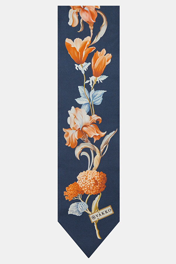 NAVY BLUE FLORAL PATTERN TWILL FOULARD