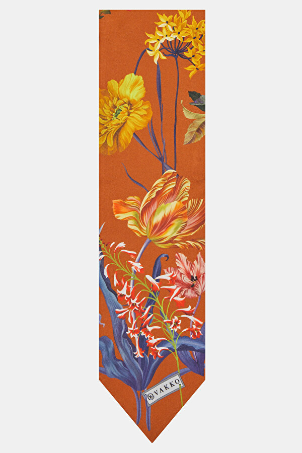 TAN FLORAL DESIGN TWILL FOULARD