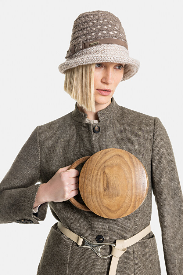 BEIGE MANDARIN COLLAR JACKET 7