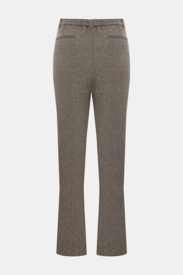BEIGE TROUSERS 6