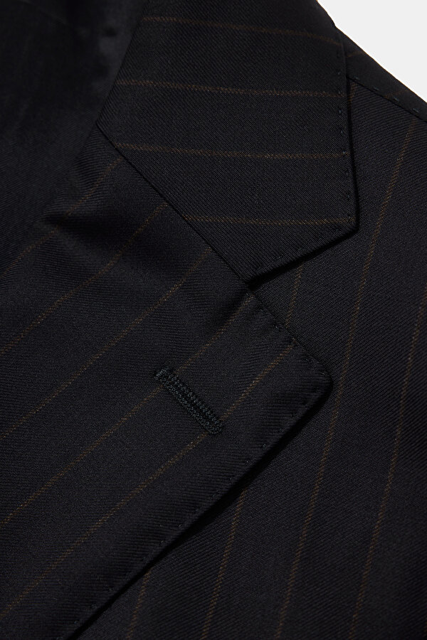 BROWN WOOL SUIT 11