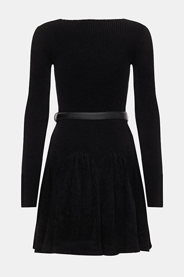 BLACK DRESS 2