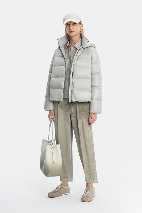 GREY COAT