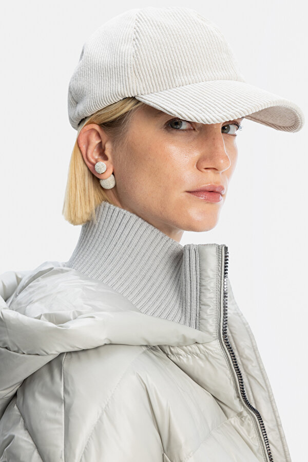 GREY COAT 7