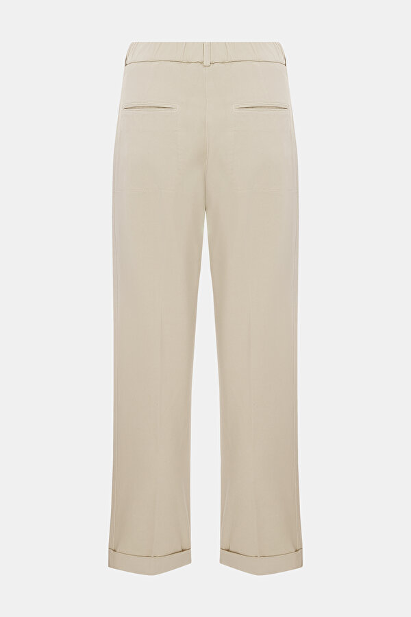 BEIGE TROUSERS 7