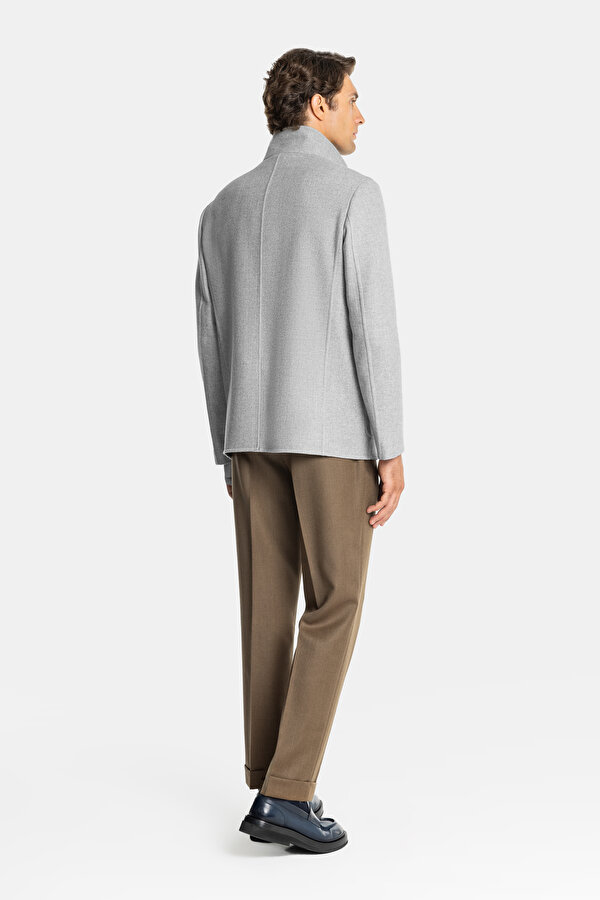 LIGHT BEIGE UPRIGHT COLLAR JACKET 2