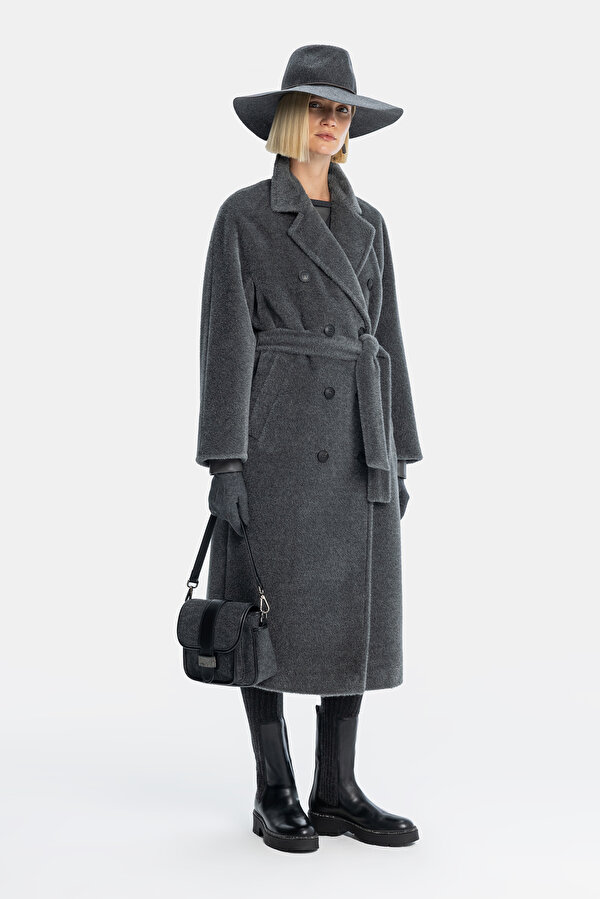 GREY OVERCOAT