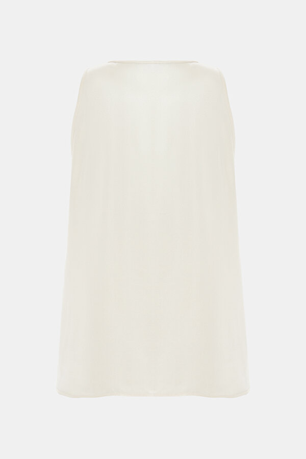 ECRU CLEAVAGE SLEEVELESS BLOUSE 6
