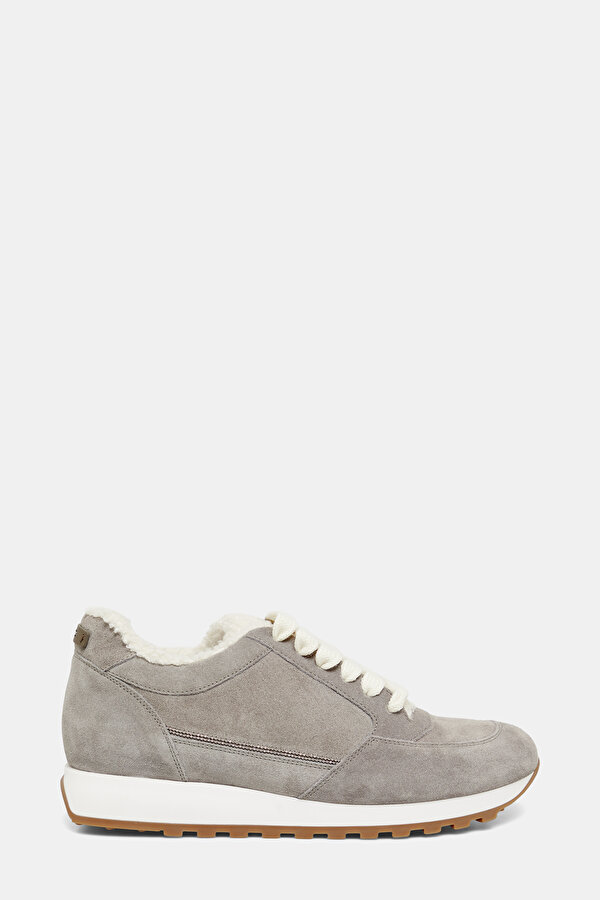 GREY SUEDE SNEAKER