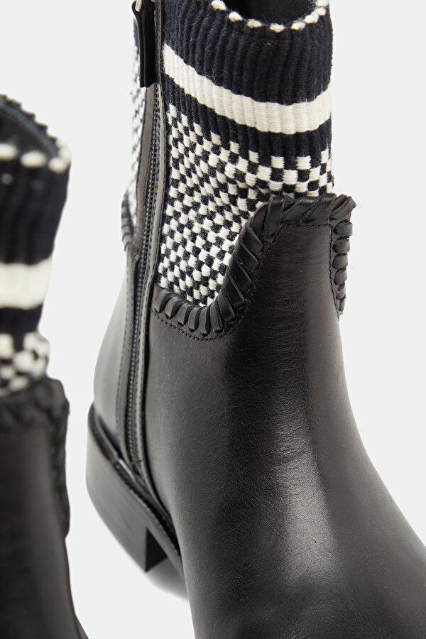 ECRU BOOT 7