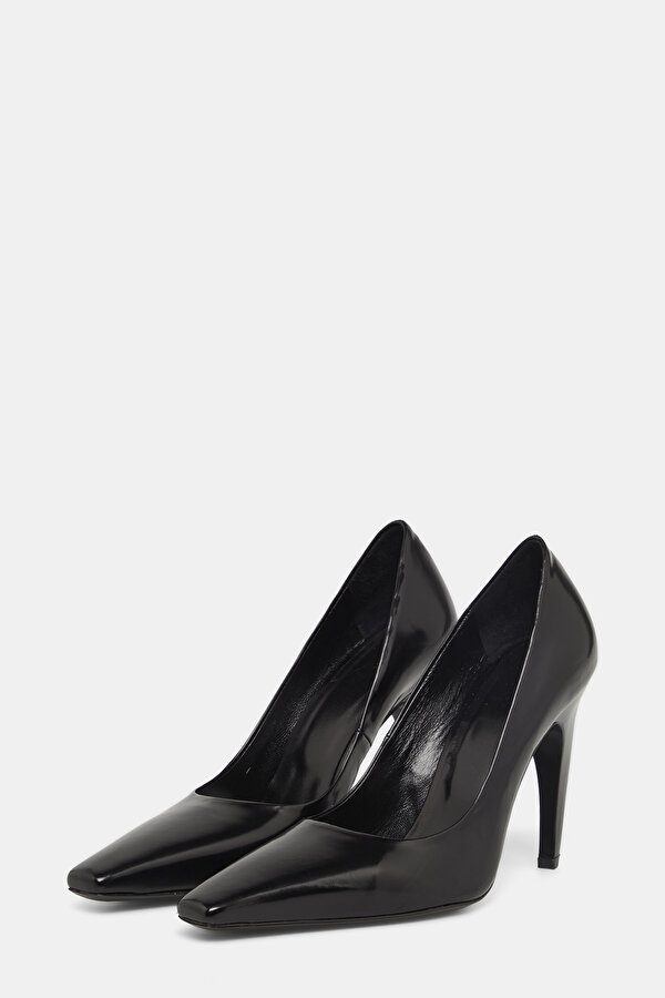 BLACK LEATHER SHOES 2