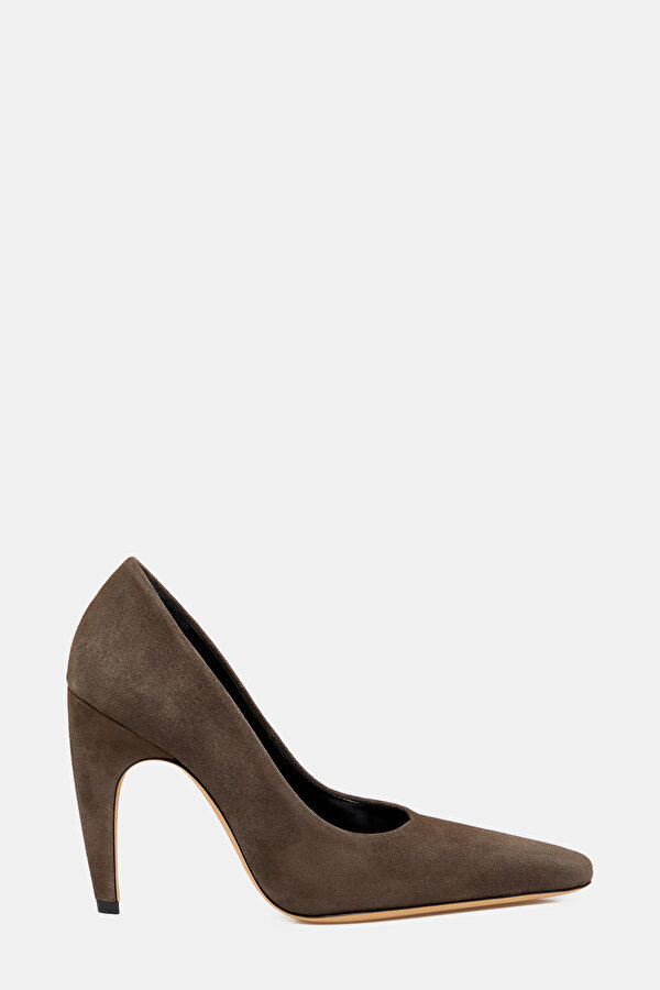 BROWN LEATHER SHOES