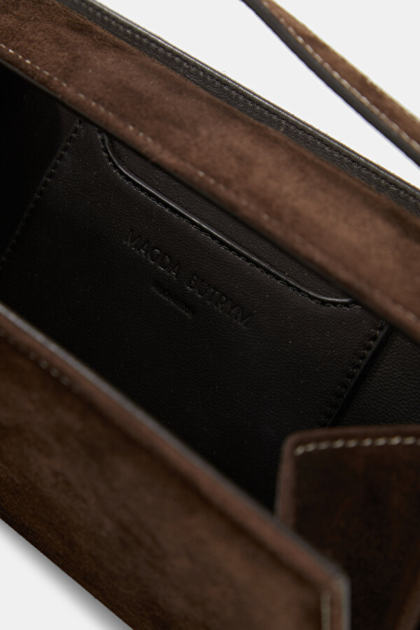 BROWN LEATHER BAG 7