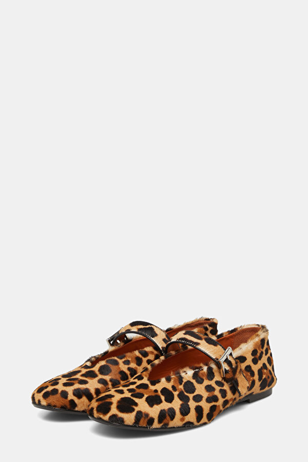 DARK BROWN FLAT SHOES 2