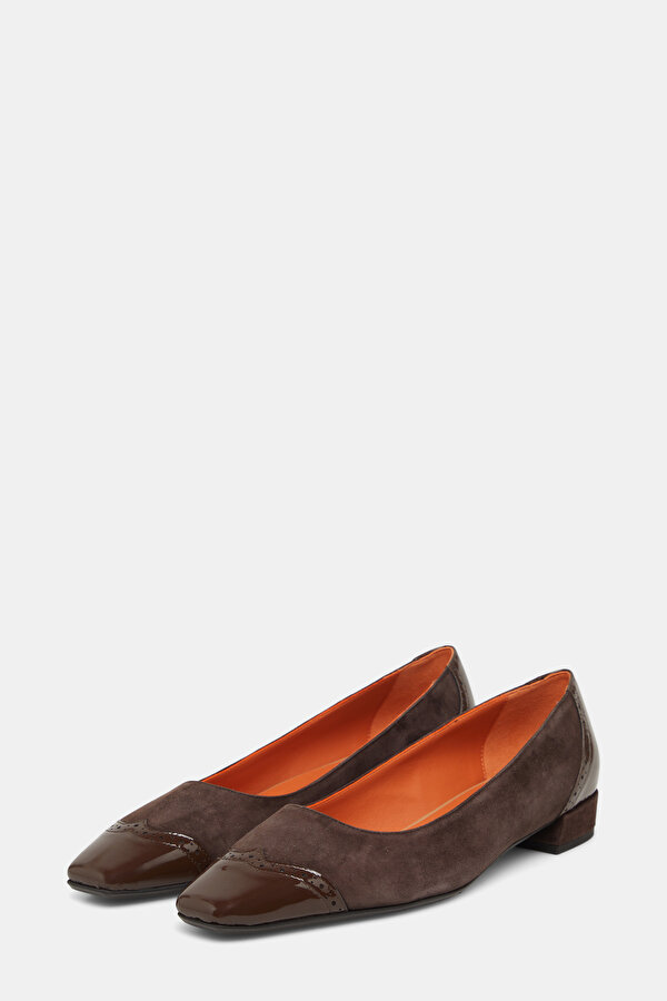 BROWN SUEDE SHOE 2