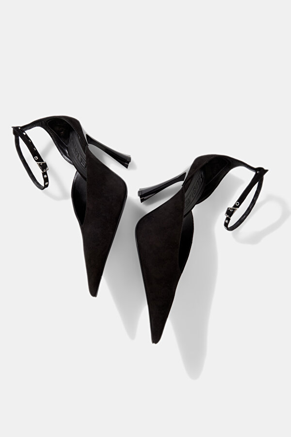 BLACK SUEDE SHOES 6
