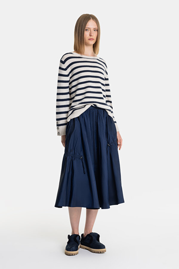 NAVY BLUE MIDI SKIRT