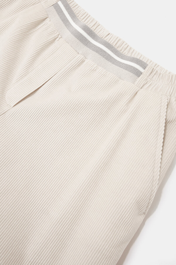 ECRU SKINNY LEG TROUSERS 7