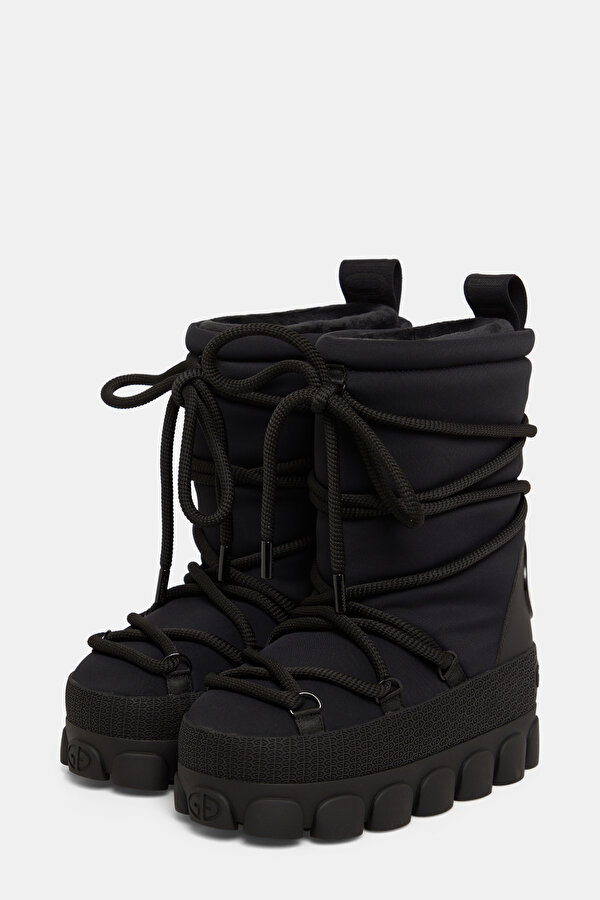 BLACK BOOT 2