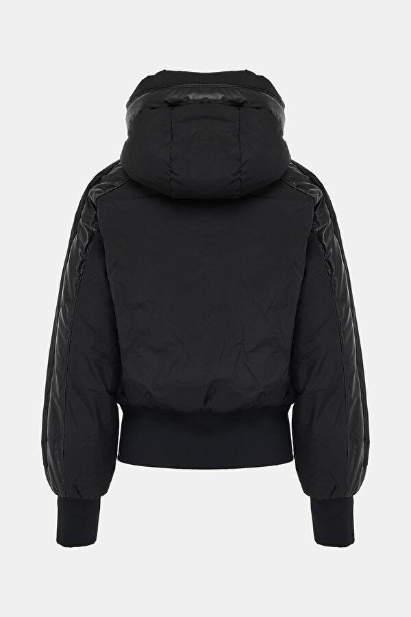 BLACK COAT 2