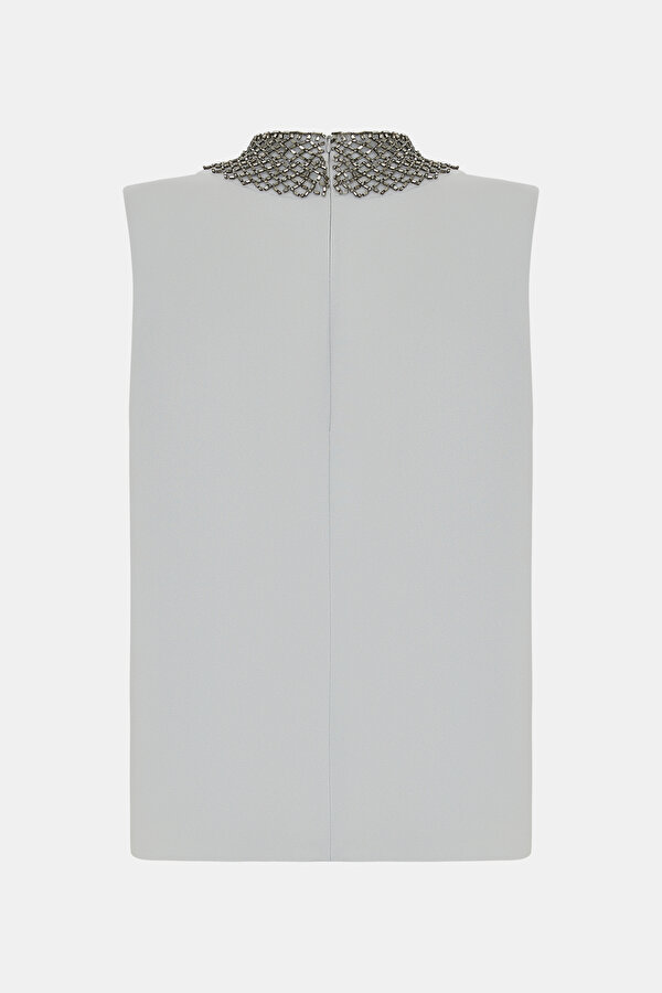 LIGHT GREY 1/2 TURTLENECK SLEEVELESS BLOUSE 2